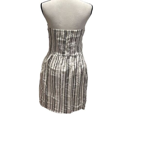 Gap Factory strapless lined mini dress with pockets - Picture 3 of 7